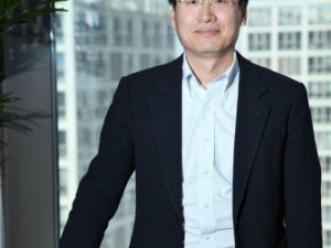 人保金服（人工智能与金融相融合，构建智能金融生态圈）